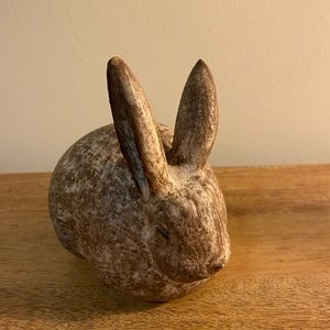 McCarty pottery bunny